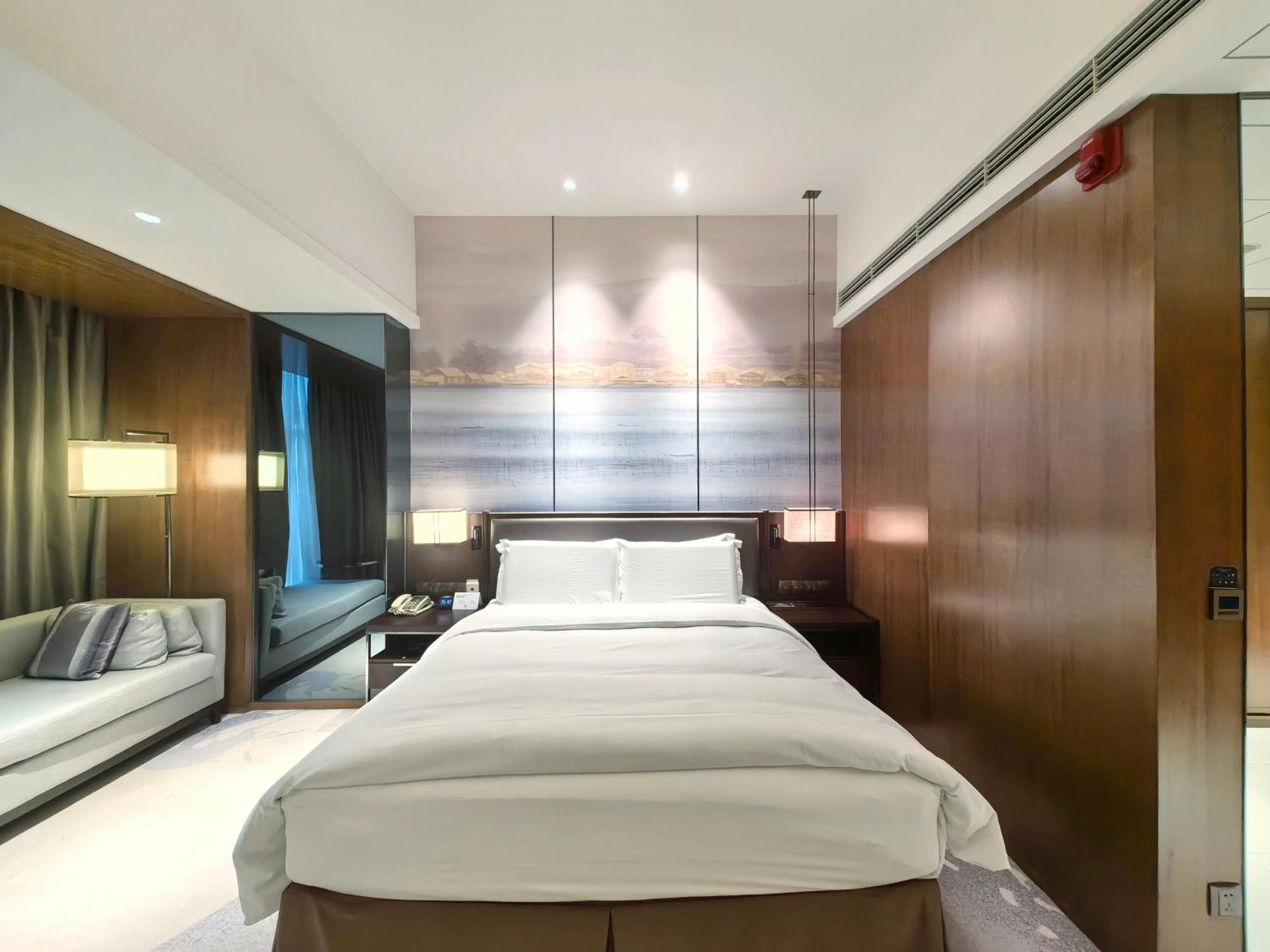 Hotel Doubletree By Hilton Ningbo Beilun Extérieur photo