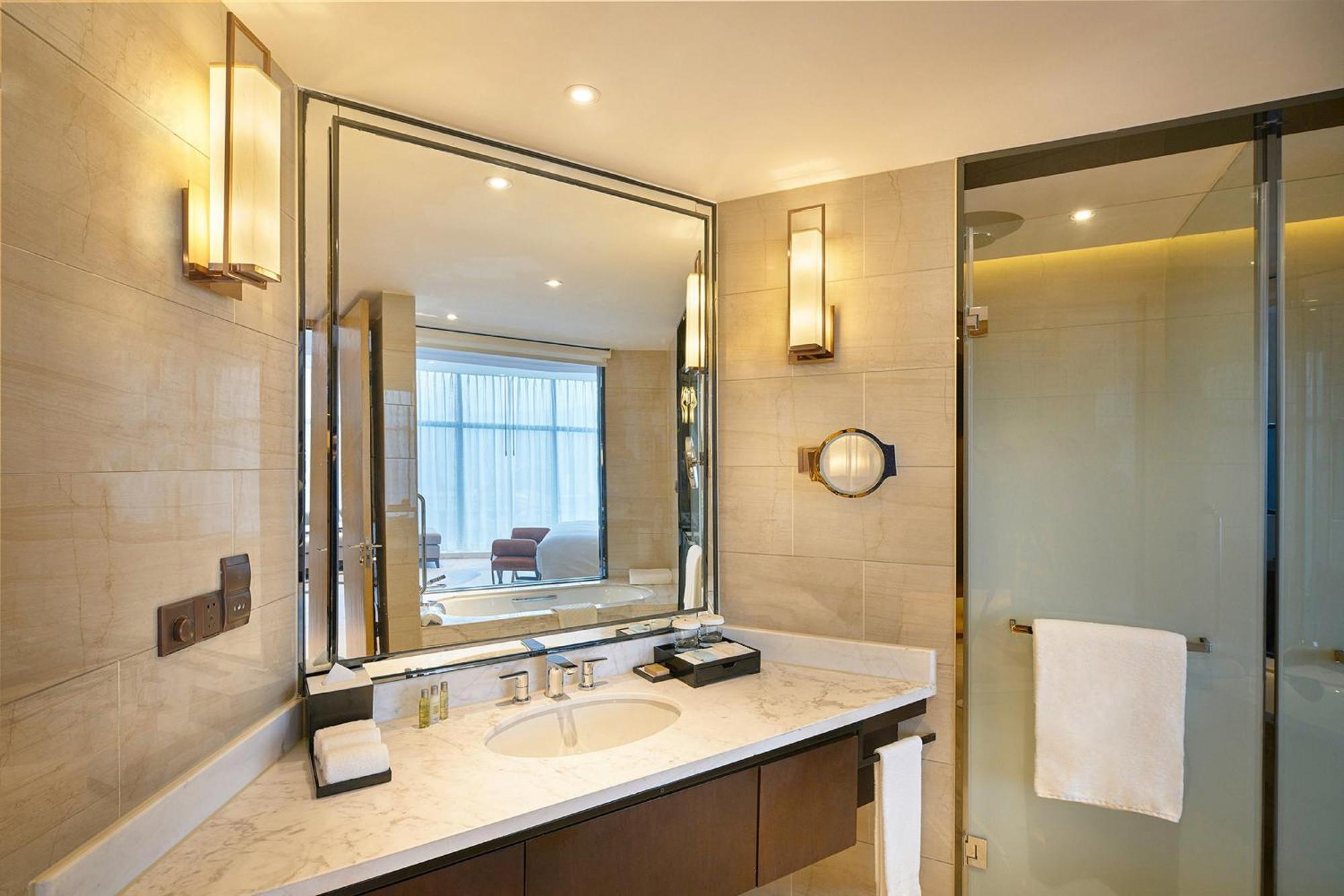 Hotel Doubletree By Hilton Ningbo Beilun Extérieur photo