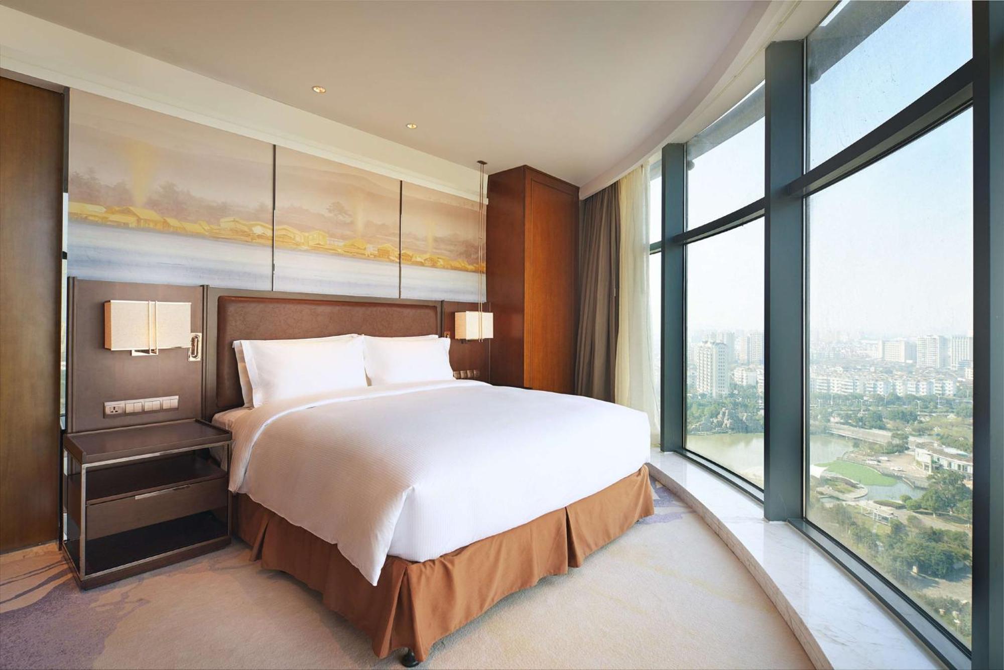 Hotel Doubletree By Hilton Ningbo Beilun Extérieur photo